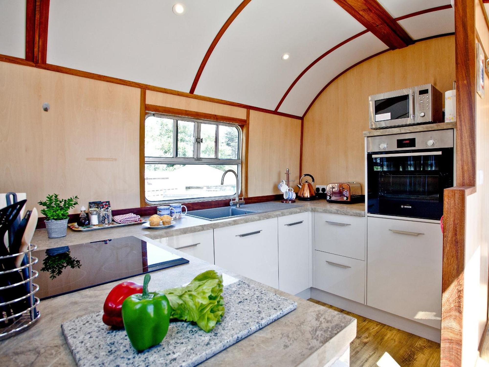 Brunel Boutique Railway Carriage 2 ドーリッシュ エクステリア 写真